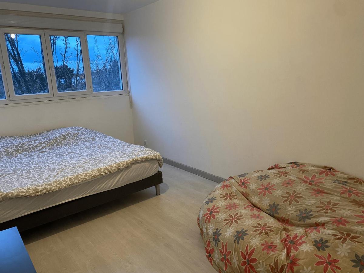 Appartement Ping-Pong Proche Gare Gagny Luaran gambar